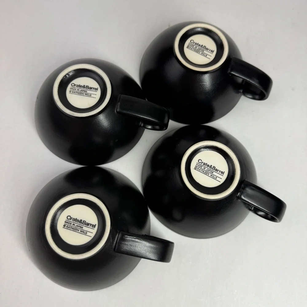 Crate & Barrel Kathleen Wills Kita Flat Cups Matte Black Cream Set of 4 Japan